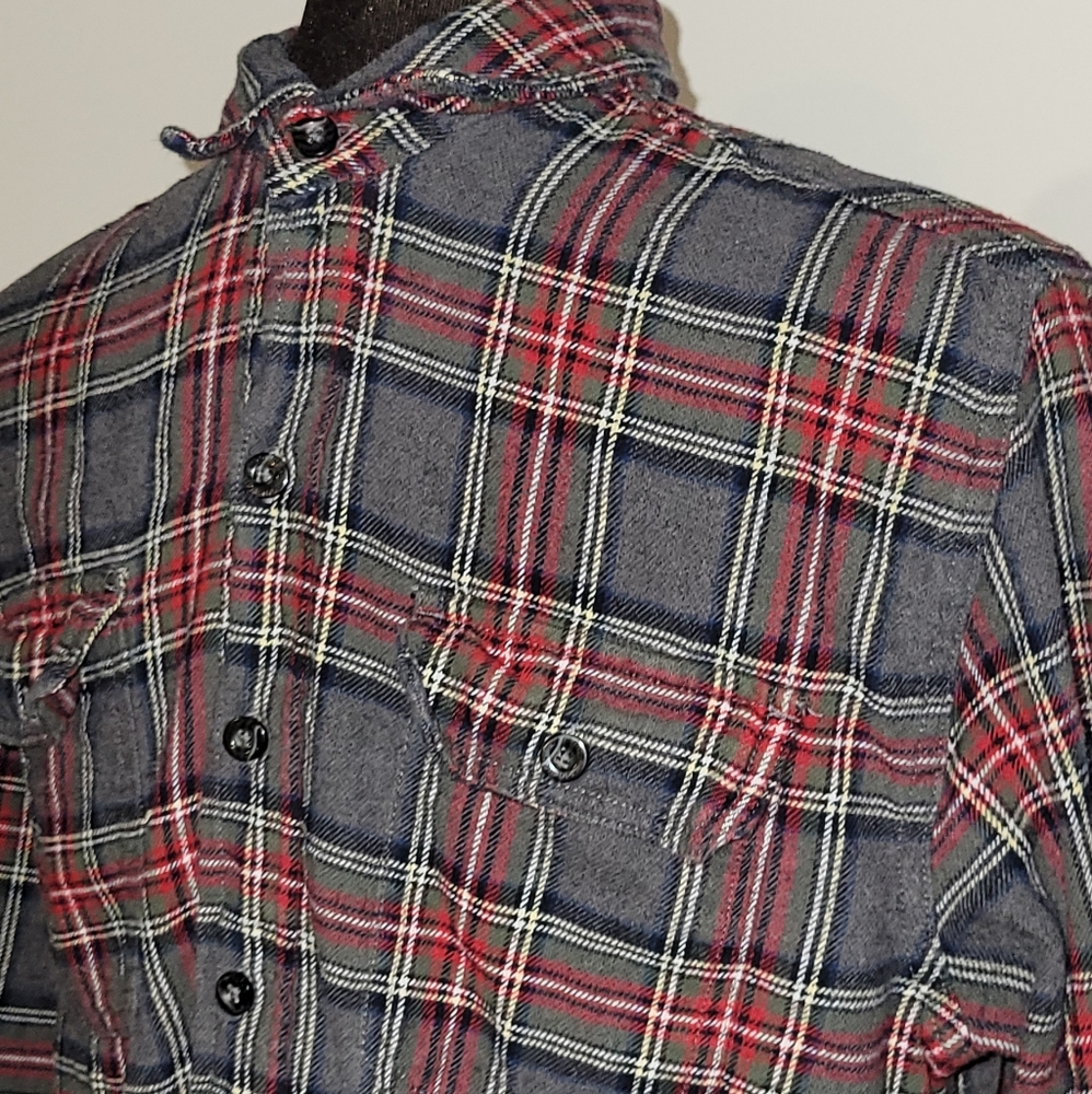 Woolrich Mens Flannel Plaid Long Sleeve Button Dow